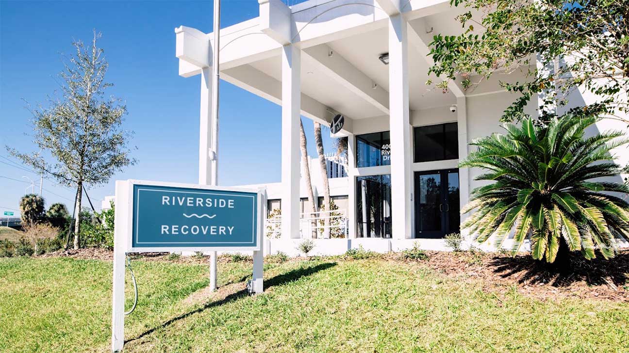 Riverside Recovery, Tampa, Florida Veterans Rehab Centers